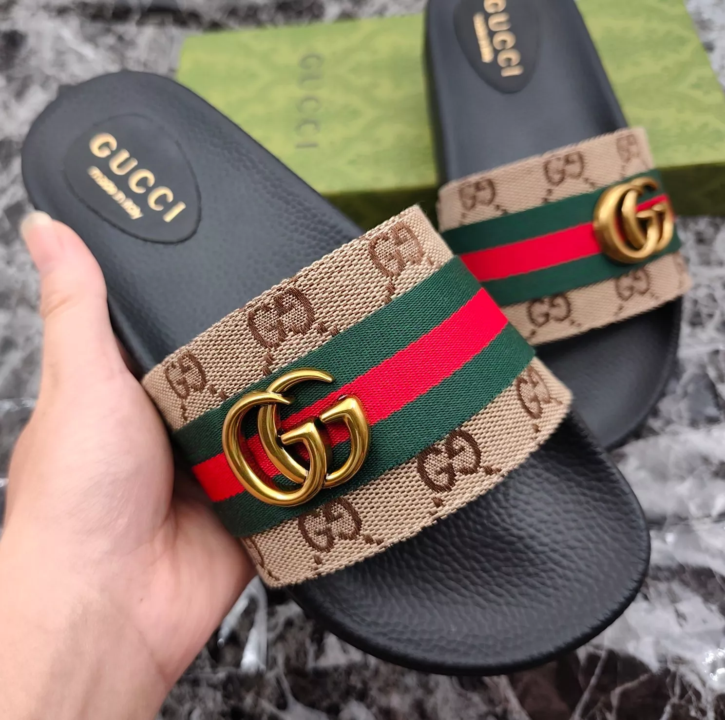 gucci chaussons pour femme s_12a27a12